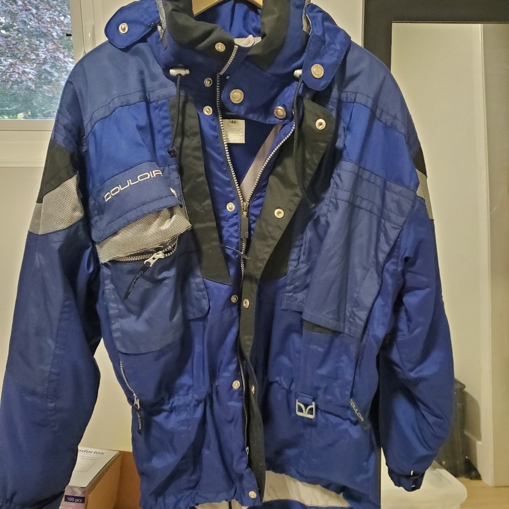 Ski jacket
